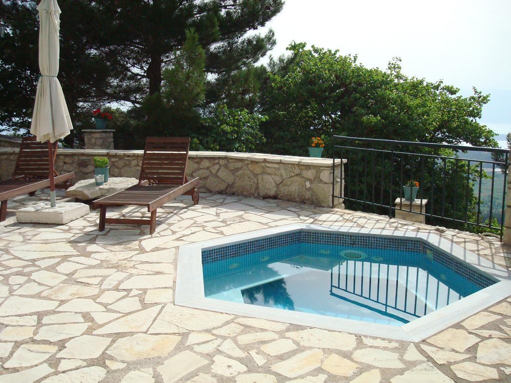 Merlot Village Rental Apartments Karia  Экстерьер фото